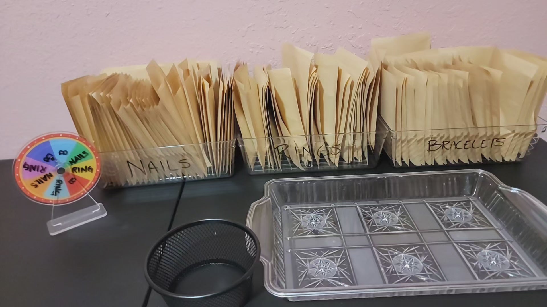 10 PULLS (NAILS)